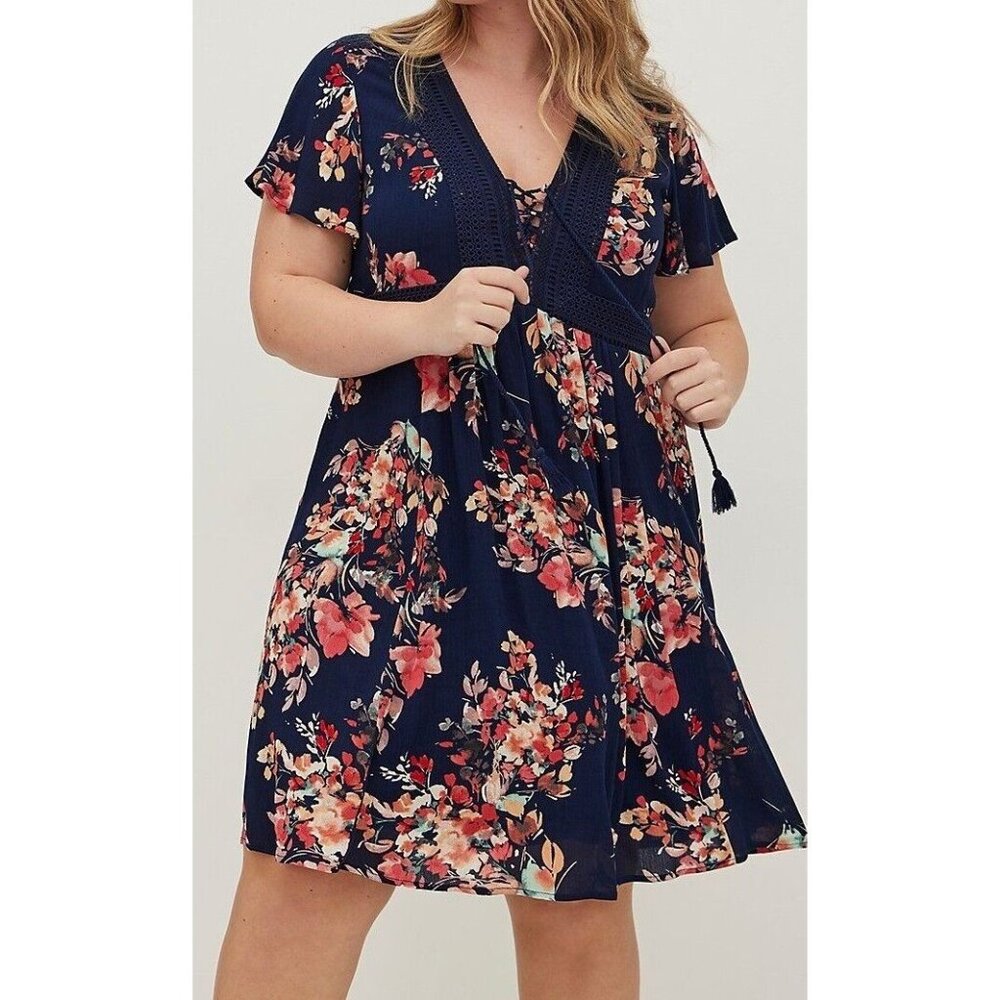 Torrid V Neck Lace Up Skater Dress Gauze Floral Blue Flutter Sleeves 4 4x Beachy